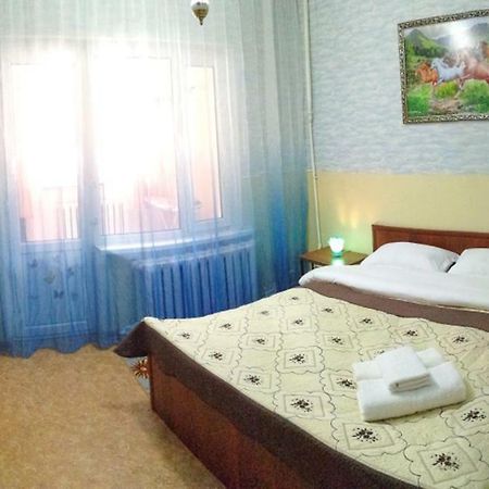 Апартаменты На Улице Розыбакиева, 275-2 Almaty Luaran gambar