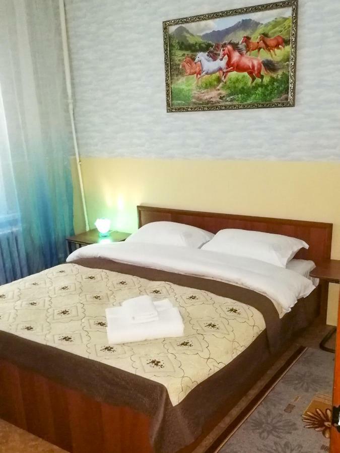 Апартаменты На Улице Розыбакиева, 275-2 Almaty Luaran gambar